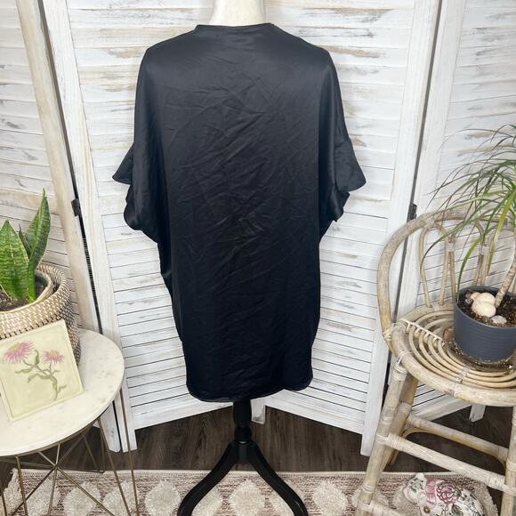 VICTORIA'S SECRET Women's Satin Robe Pajama Top Black NWT One Size Ruffle Sexy - Picture 4 of 12